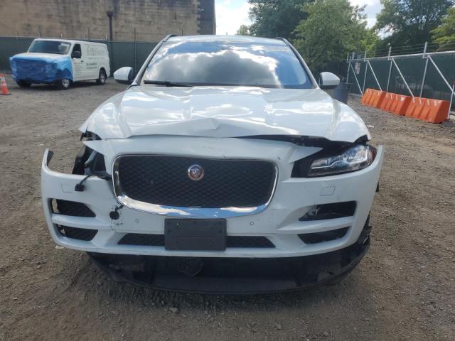 Photo 5 from auction – 2017 JAGUAR F-PACE PRE with VIN SADCK2BV1HA069317