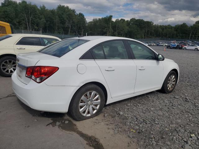 Photo 3 from auction – 2011 CHEVROLET CRUZE LS with VIN 1G1PC5SH6B7137386