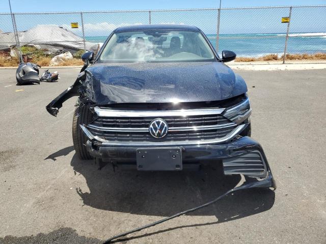 Photo 5 from auction – 2024 VOLKSWAGEN JETTA SE with VIN 3VW7M7BU2RM007728