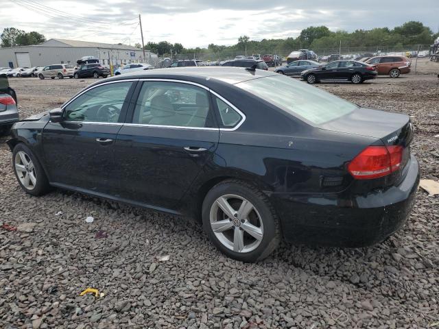 Photo 2 from auction – 2015 VOLKSWAGEN PASSAT S with VIN 1VWAT7A35FC100516