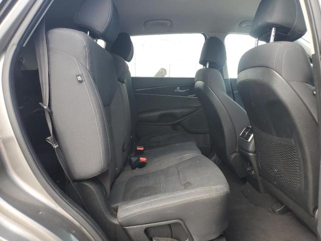 Photo 11 from auction – 2017 KIA SORENTO LX with VIN 5XYPGDA56HG249680