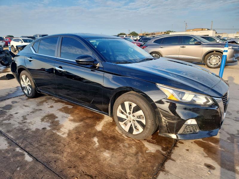 Photo 4 from auction – 2020 NISSAN ALTIMA S with VIN 1N4BL4BV5LC284556