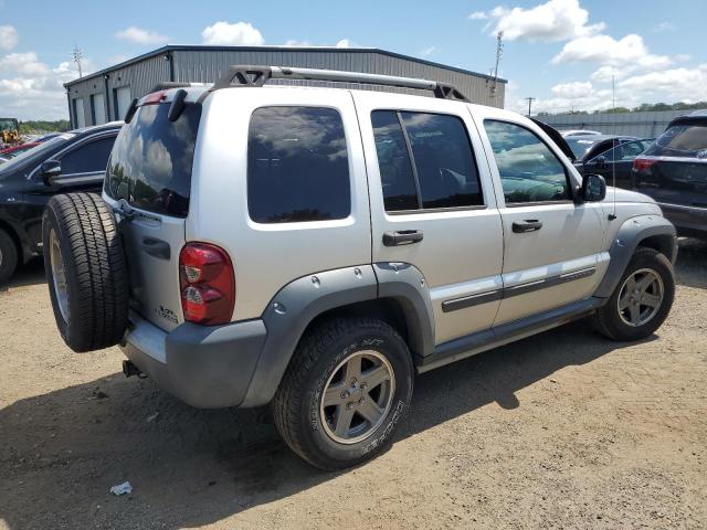 Photo 3 from auction – 2005 JEEP LIBERTY RE with VIN 1J4GL38K15W722752