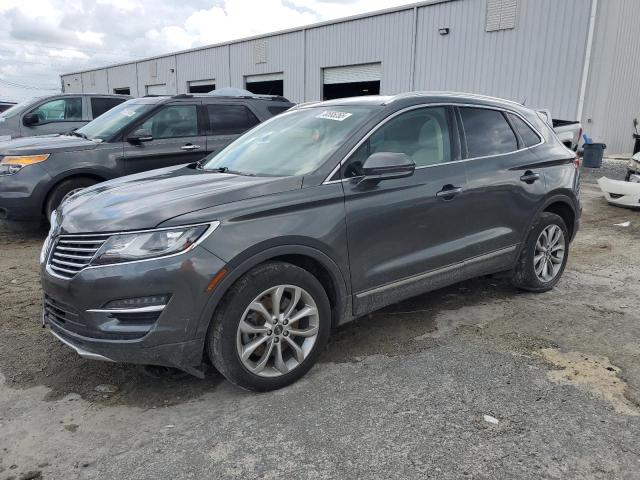 LINCOLN MKC SELECT 2017 with VIN 5LMCJ2D90HUL00665 - Photo from auction
