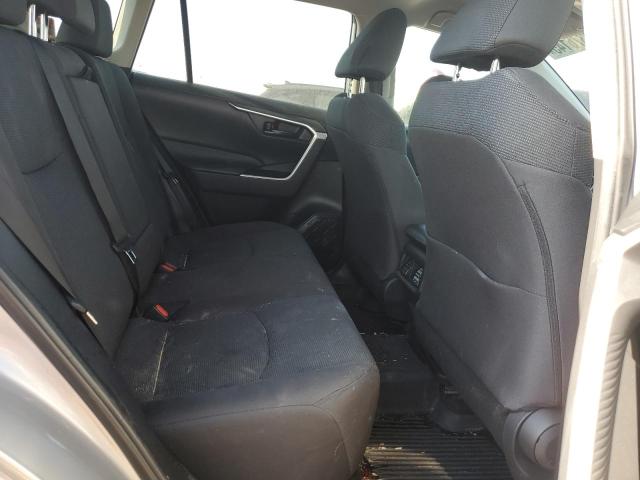Photo 11 from auction – 2022 TOYOTA RAV4 LE with VIN 2T3F1RFV0NC257890