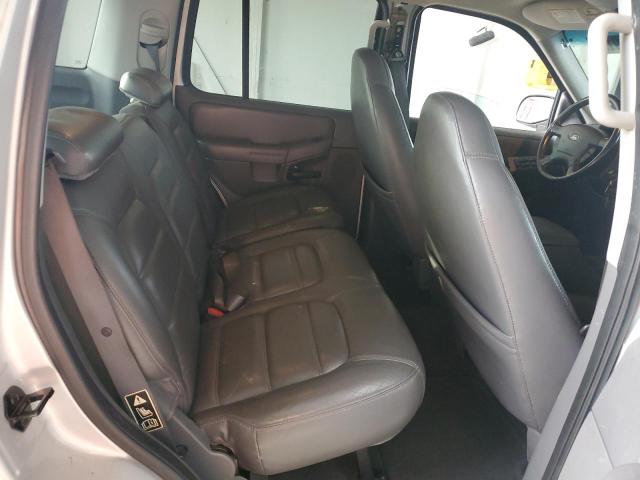 Photo 10 from auction – 2002 FORD EXPLORER XLT with VIN 1FMZU73E92UB47923