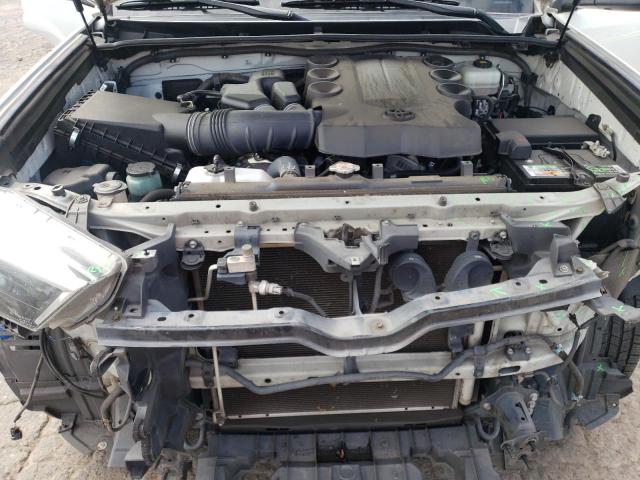 Photo 12 from auction – 2018 TOYOTA 4RUNNER SR with VIN JTEBU5JR2J5567897
