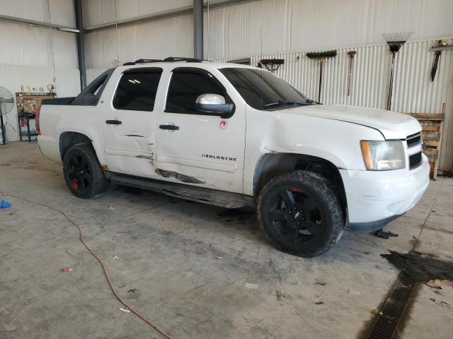 Photo 4 from auction – 2011 CHEVROLET AVALANCHE with VIN 3GNTKFE34BG139986