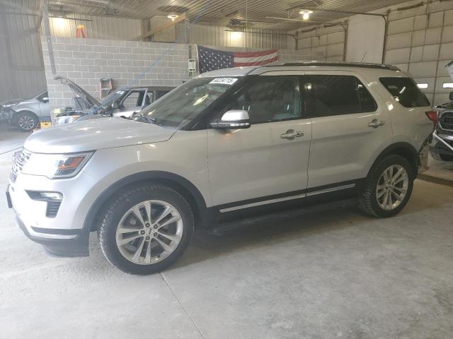 FORD EXPLORER L 2018 with VIN 1FM5K8F80JGB86428 - Photo from auction