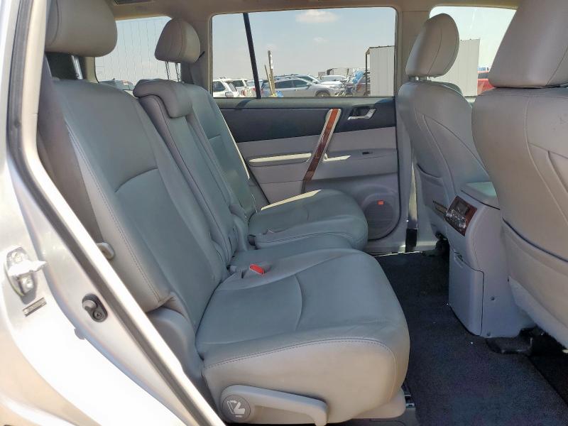 Photo 11 from auction – 2011 TOYOTA HIGHLANDER with VIN 5TDYK3EH7BS030688
