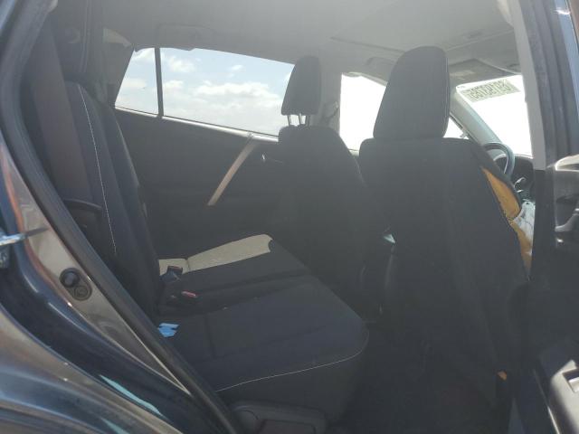 Photo 10 from auction – 2017 TOYOTA RAV4 XLE with VIN JTMWFREV6HD095735