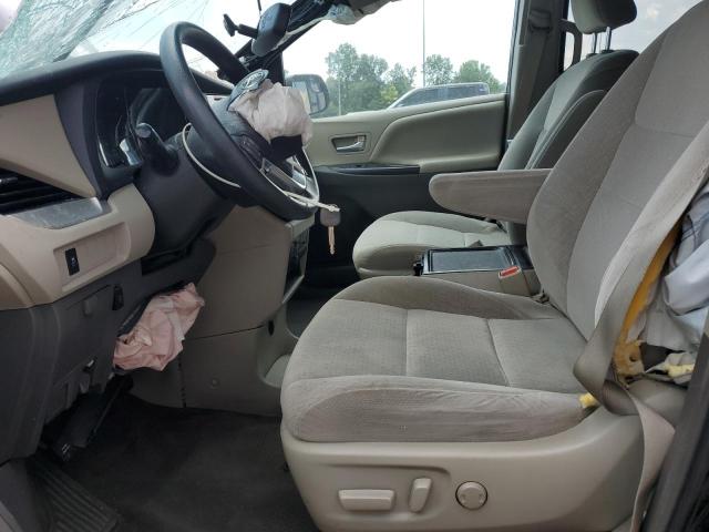 Photo 7 from auction – 2015 TOYOTA SIENNA LE with VIN 5TDJK3DC4FS114626