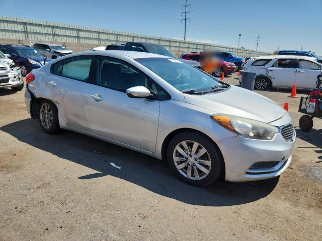 Photo 4 from auction – 2016 KIA FORTE LX with VIN KNAFX4A65G5605853