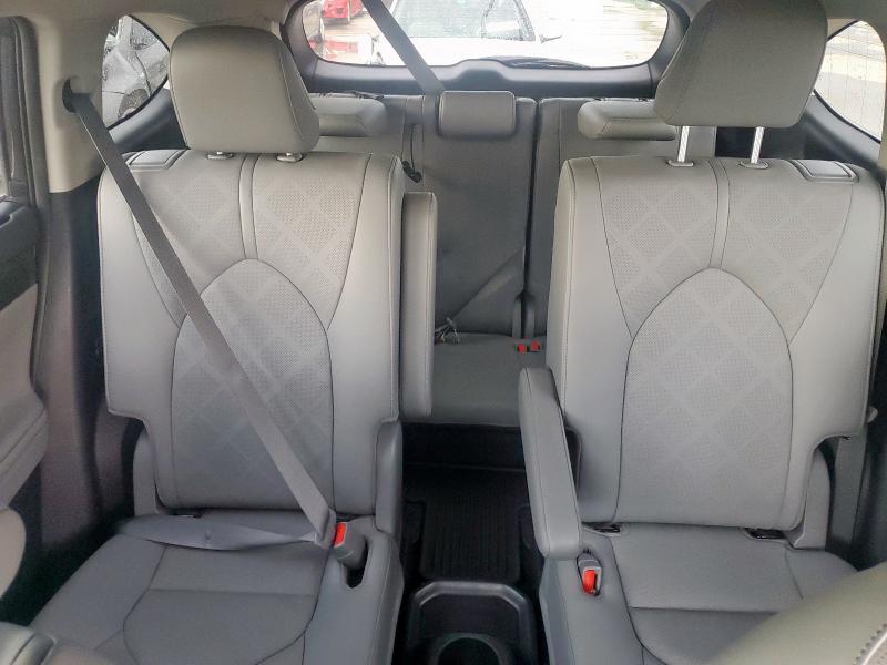 Photo 10 from auction – 2021 TOYOTA HIGHLANDER with VIN 5TDFARAHXMS012322