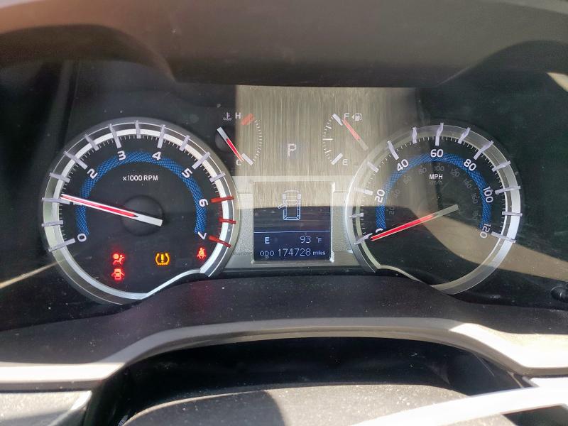 Photo 9 from auction – 2015 TOYOTA 4RUNNER SR with VIN JTEZU5JR7F5108404