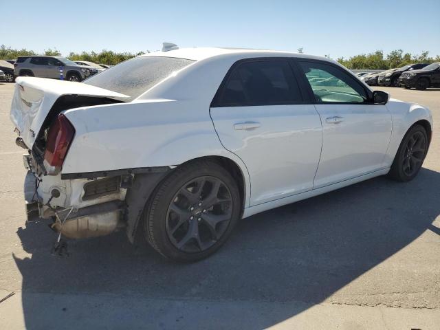 Photo 3 from auction – 2022 CHRYSLER 300 S with VIN 2C3CCABGXNH123137