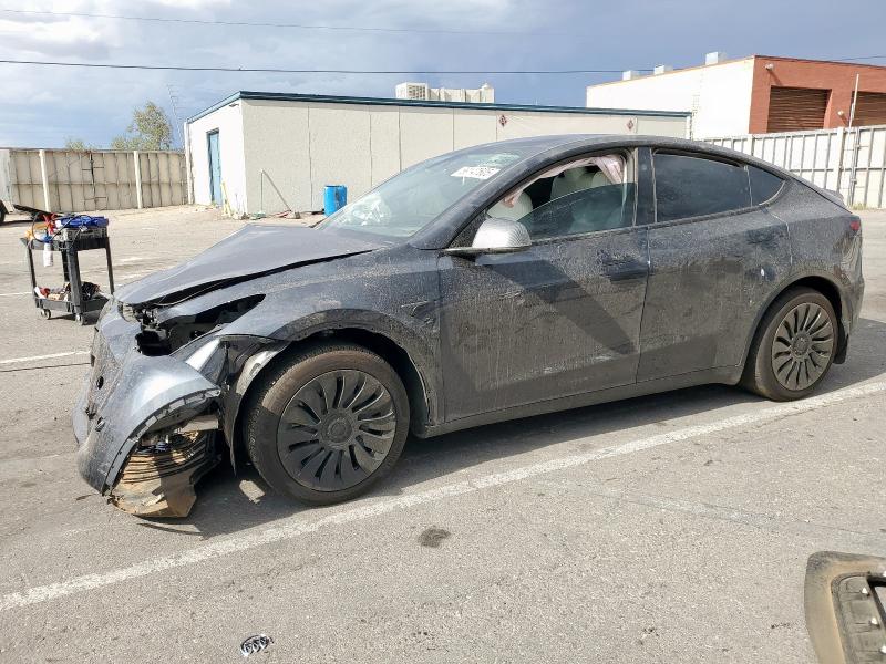 TESLA MODEL Y 2024 with VIN 7SAYGAEE9RF205746 - Photo from auction