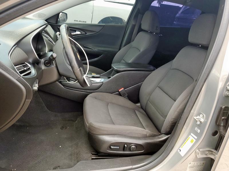 Photo 7 from auction – 2017 CHEVROLET MALIBU LT with VIN 1G1ZE5ST4HF262571