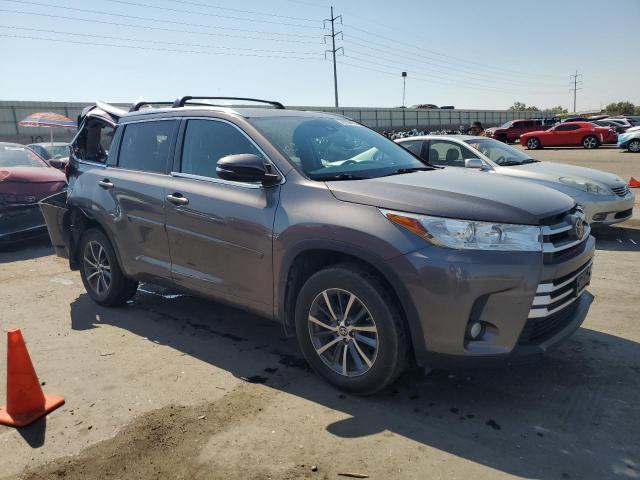 صورة رقم 4 من المزاد - 2018 TOYOTA HIGHLANDER مع VIN 5TDJZRFH7JS830050