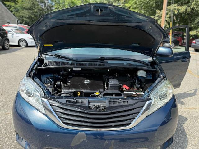 Photo 10 from auction – 2011 TOYOTA SIENNA LE with VIN 5TDKK3DC5BS042947