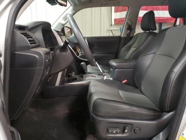 Photo 7 from auction – 2020 TOYOTA 4RUNNER SR with VIN JTEBU5JR9L5814271