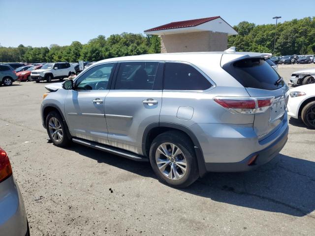 Photo 2 from auction – 2016 TOYOTA HIGHLANDER with VIN 5TDBKRFH6GS232579