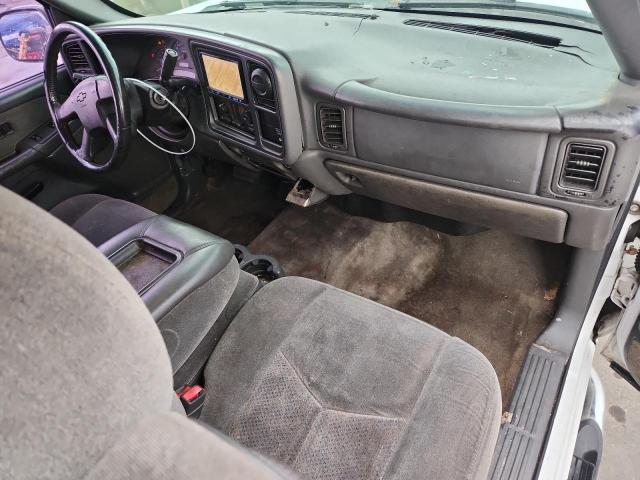 Photo 8 from auction – 2003 CHEVROLET SILVERADO with VIN 1GCEC19V93Z133230