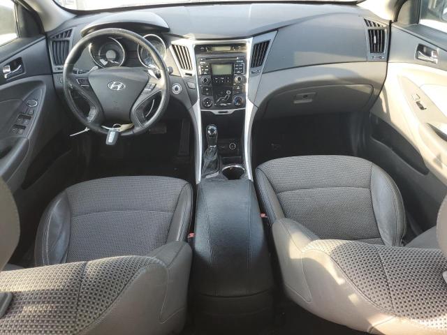 Photo 8 from auction – 2011 HYUNDAI SONATA SE with VIN 5NPEC4AC2BH156172