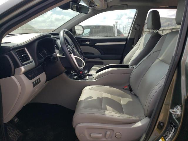 Photo 7 from auction – 2017 TOYOTA HIGHLANDER SE with VIN 5TDJZRFH0HS403173