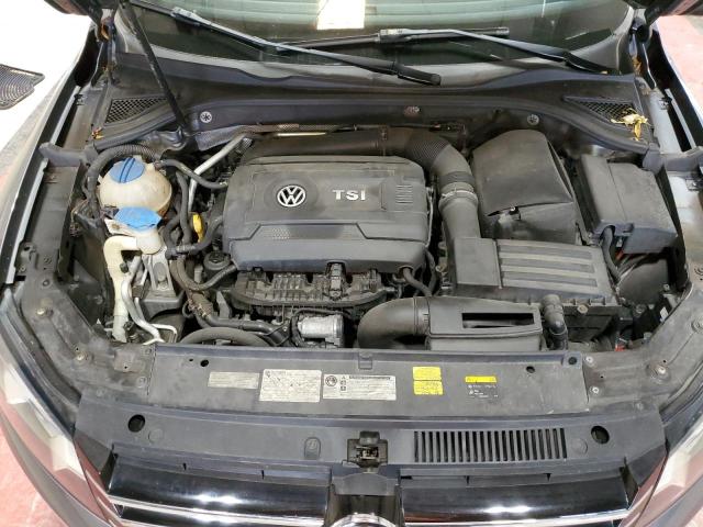 Photo 11 from auction – 2015 VOLKSWAGEN PASSAT S with VIN 1VWAT7A34FC104749