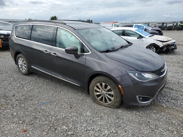 Photo 4 from auction – 2017 CHRYSLER PACIFICA T with VIN 2C4RC1BG7HR501810