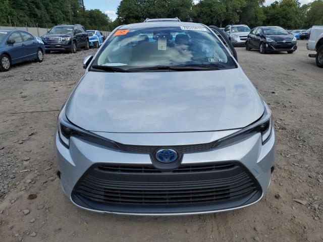 Photo 5 from auction – 2025 TOYOTA COROLLA LE with VIN JTDBCMFE5S3090063