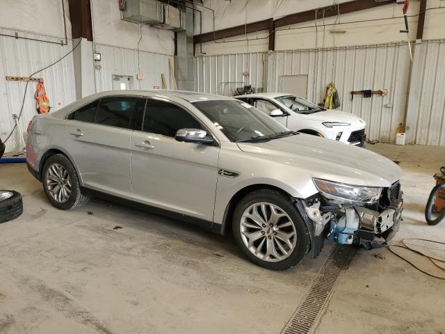 Photo 4 from auction – 2018 FORD TAURUS LIM with VIN 1FAHP2F85JG126196