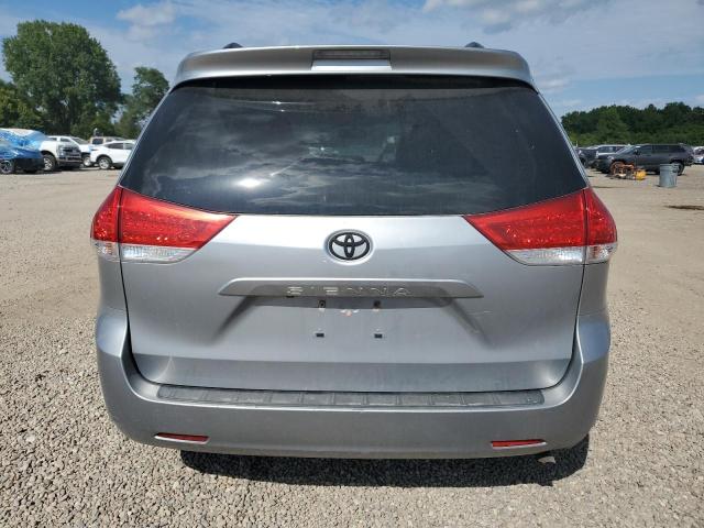 Photo 6 from auction – 2014 TOYOTA SIENNA LE with VIN 5TDKK3DC2ES475744