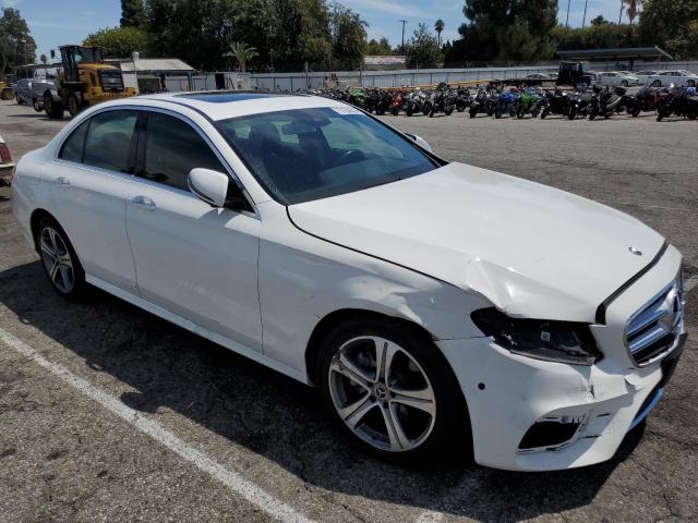 Photo 4 from auction – 2018 MERCEDES-BENZ E 300 with VIN WDDZF4JBXJA345082