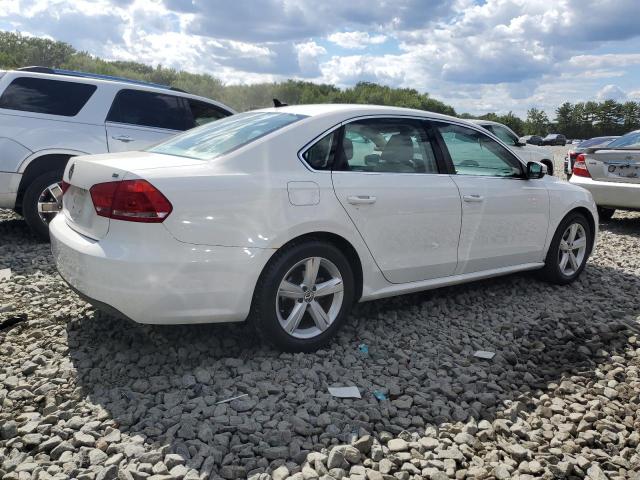 Photo 3 from auction – 2013 VOLKSWAGEN PASSAT SE with VIN 1VWBP7A37DC034072