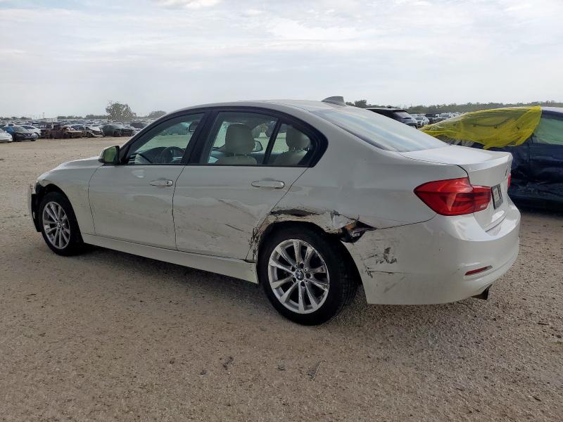 Фото 2 с аукциона – 2018 BMW 320 I с VIN WBA8A9C50JAH13259