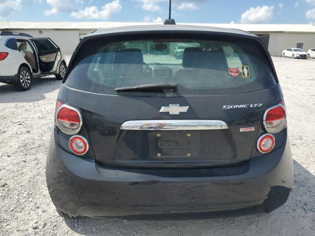 Photo 6 from auction – 2015 CHEVROLET SONIC LTZ with VIN 1G1JE6SB4F4203670