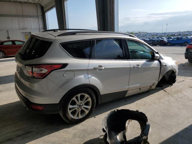 Photo 3 from auction – 2018 FORD ESCAPE SE with VIN 1FMCU9GD8JUB84155