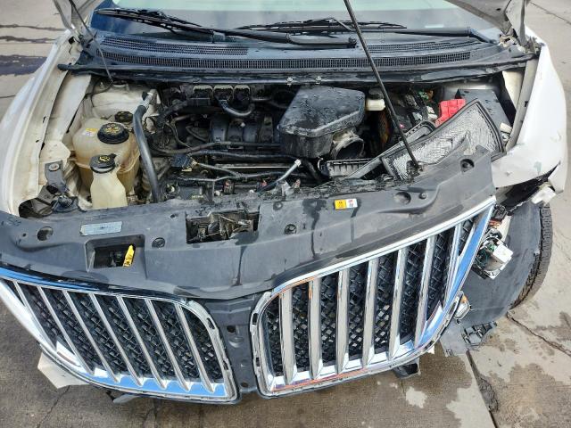 Photo 12 from auction – 2011 LINCOLN MKX with VIN 2LMDJ6JK8BBJ16520