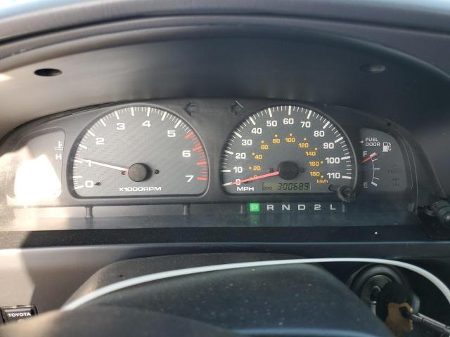 Photo 9 from auction – 2000 TOYOTA 4RUNNER SR with VIN JT3GN86R7Y0169629