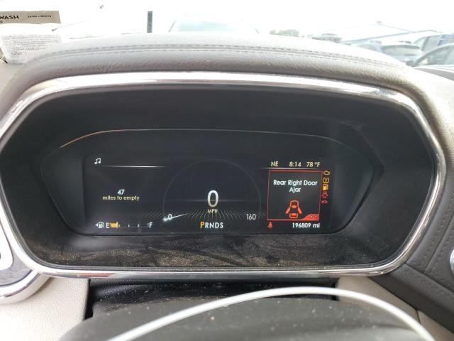 Photo 9 from auction – 2017 LINCOLN CONTINENTAL SELECT with VIN 1LN6L9TK9H5605311