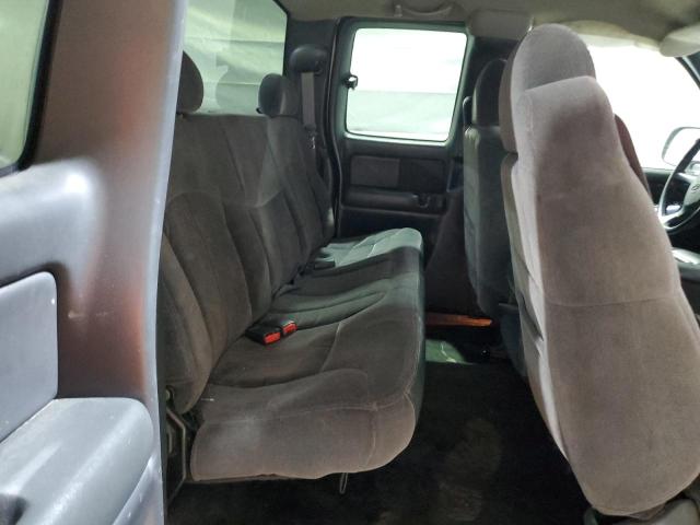 Photo 10 from auction – 2002 CHEVROLET SILVERADO with VIN 1GCHK29U32E243595