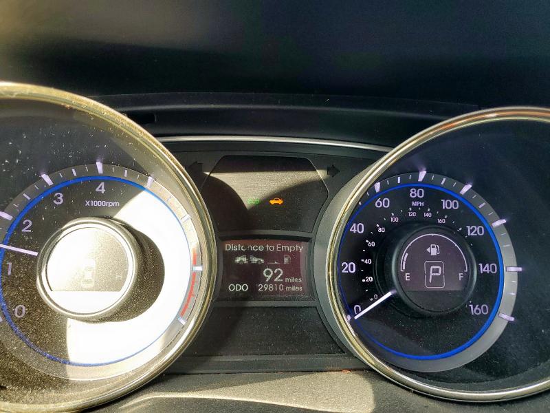 Photo 9 from auction – 2013 HYUNDAI SONATA SE with VIN 5NPEC4AB7DH716410