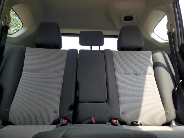 Photo 10 from auction – 2015 TOYOTA RAV4 LE with VIN JTMBFREV7FJ047304