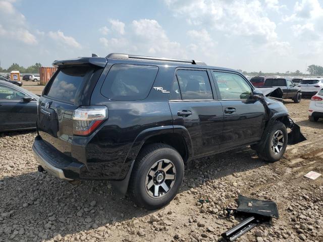 Photo 3 from auction – 2019 TOYOTA 4RUNNER SR with VIN JTEBU5JR8K5677385