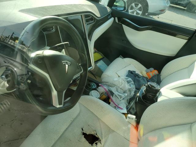 Photo 9 from auction – 2016 TESLA MODEL X with VIN 5YJXCBE40GF000556
