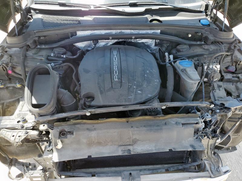 Photo 12 from auction – 2017 PORSCHE MACAN with VIN WP1AA2A53HLB82647