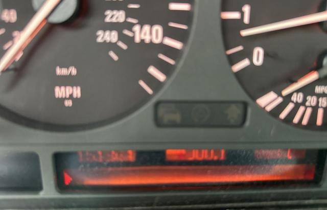 Photo 8 from auction – 2003 BMW 525 I AUTO with VIN WBADT43483G032668