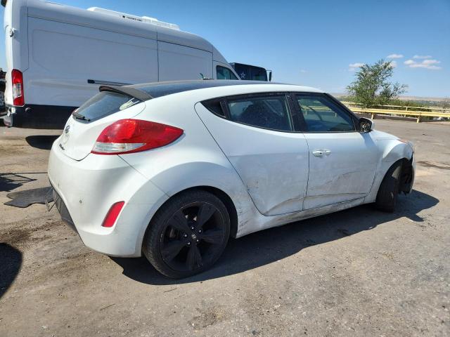 Photo 3 from auction – 2016 HYUNDAI VELOSTER with VIN KMHTC6AD3GU253420